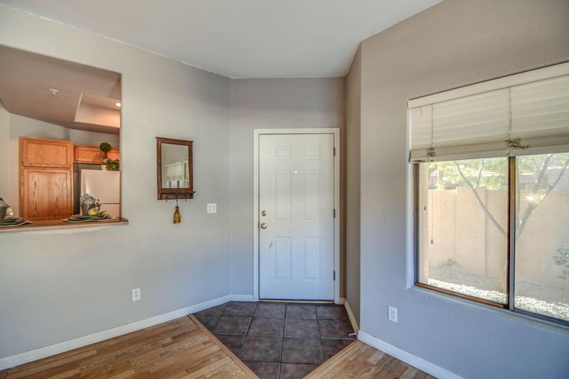 1406 W Emerald Ave #101, Mesa, AZ 85202