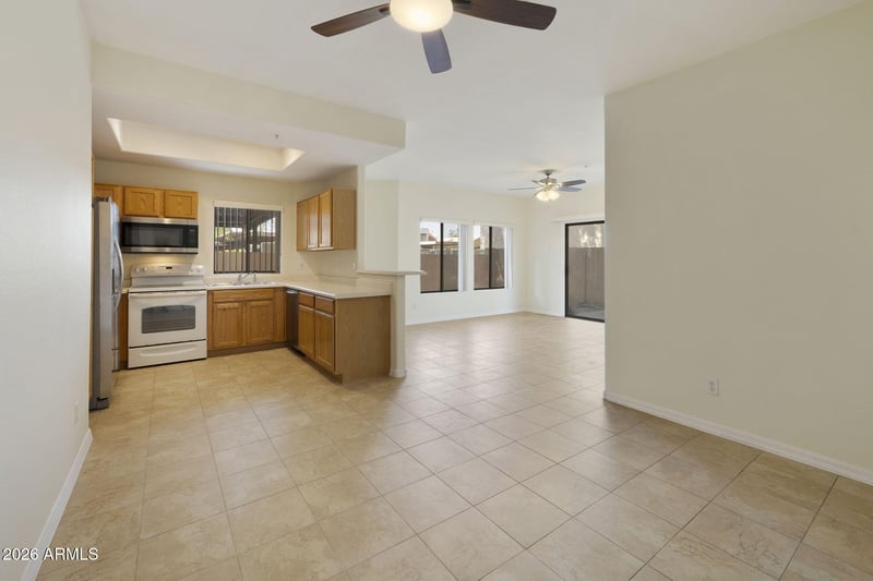 1406 W Emerald Ave #113, Mesa, AZ 85202