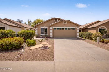 1407 Page Ave, Gilbert, AZ 85233