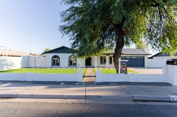 1407 Utopia Rd, Phoenix, AZ 85027
