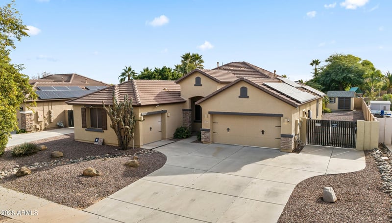 14089 W Charter Oak Rd, Surprise, AZ 85379