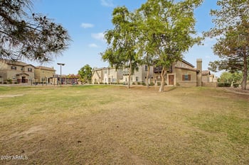 14089 Country Gables Dr, Surprise, AZ 85379