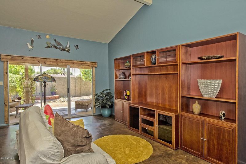 1409 E Nicolet Ave, Phoenix, AZ 85020