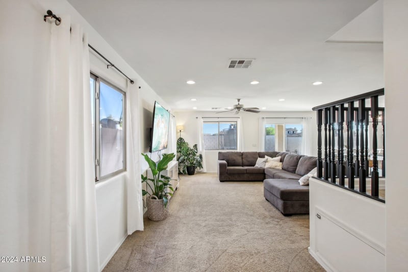 1409 Harvest Rd, San Tan Valley, AZ 85140