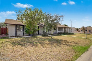 1409 N 62nd St, Mesa, AZ 85205