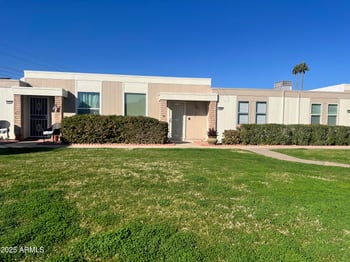 14090 Newcastle Dr, Sun City, AZ 85351