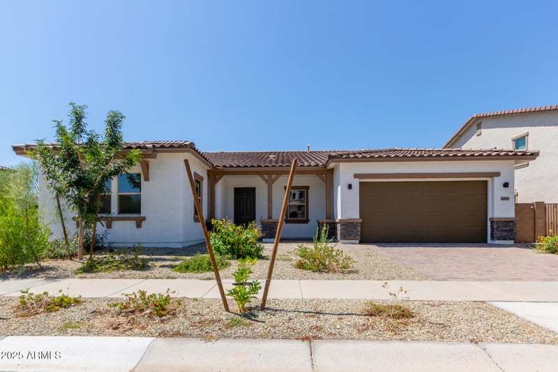 14095 Crabapple Dr, Surprise, AZ 85387