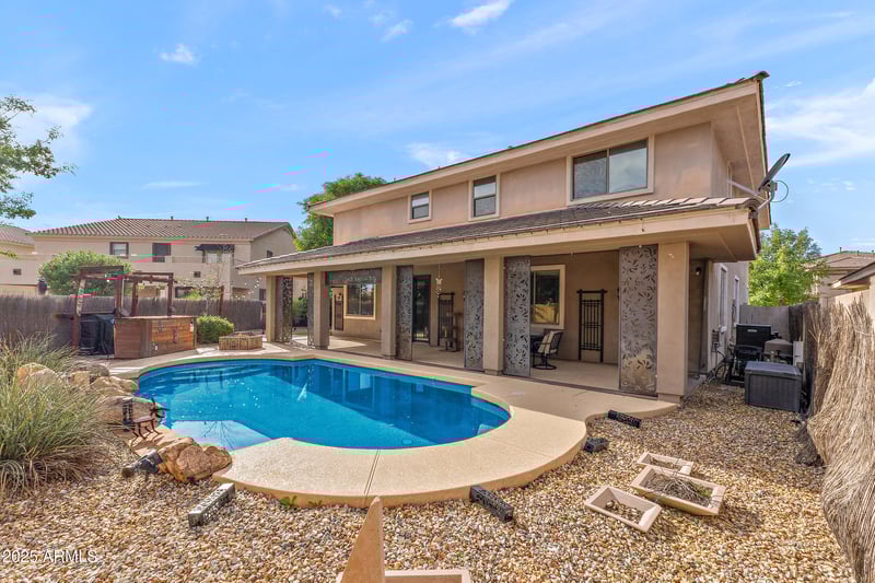 141 110th Dr, Avondale, AZ 85323