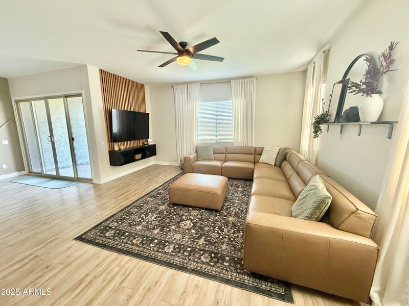 141 156th Dr, Goodyear, AZ 85338