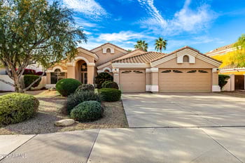 141 Baylor Ln, Gilbert, AZ 85233