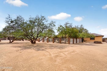 141 E Cloud Rd, Phoenix, AZ 85086