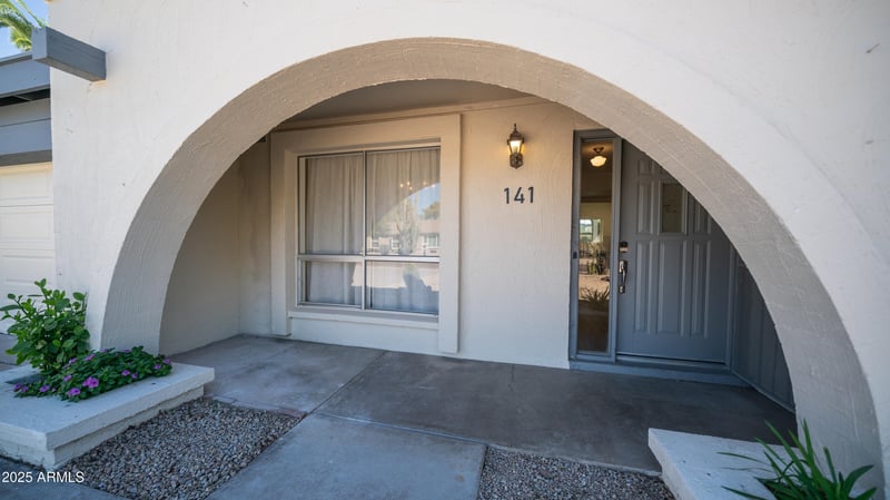 141 Eugie Ave, Phoenix, AZ 85022