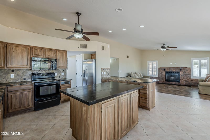 1410 Goldfield Rd, Apache Junction, AZ 85119