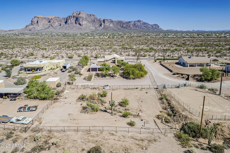 1410 Goldfield Rd, Apache Junction, AZ 85119