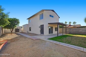 1410 Topeka Dr, Phoenix, AZ 85024