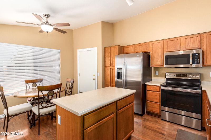 1410 W 18th Ave, Apache Junction, AZ 85120