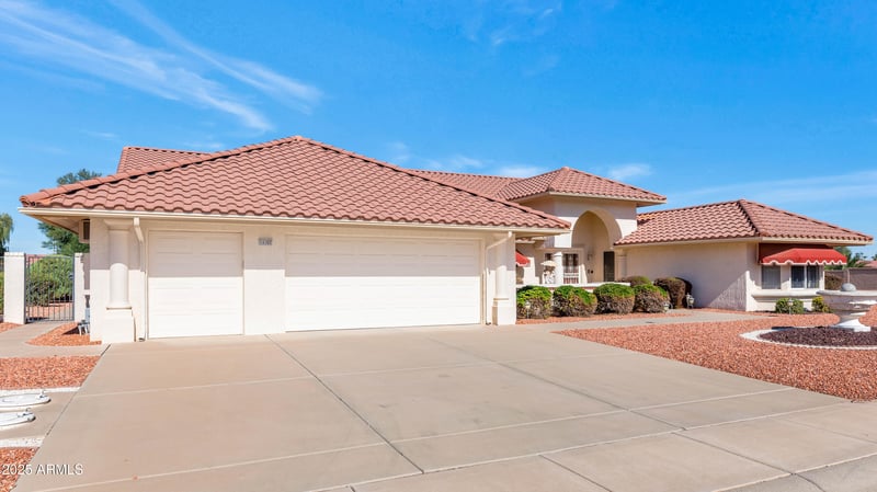 14102 Whitewood Dr, Sun City West, AZ 85375