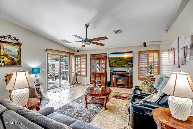 14107 Corrine Dr, Surprise, AZ 85379