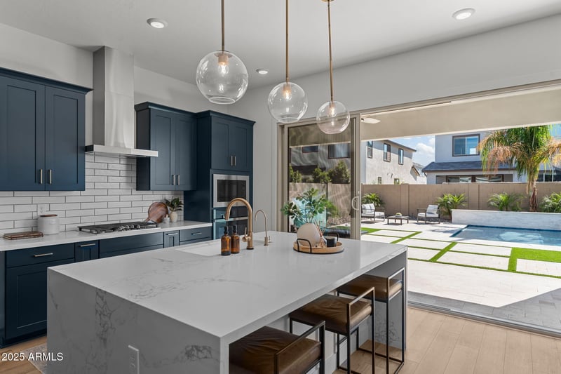 1411 Carob Dr, Gilbert, AZ 85298