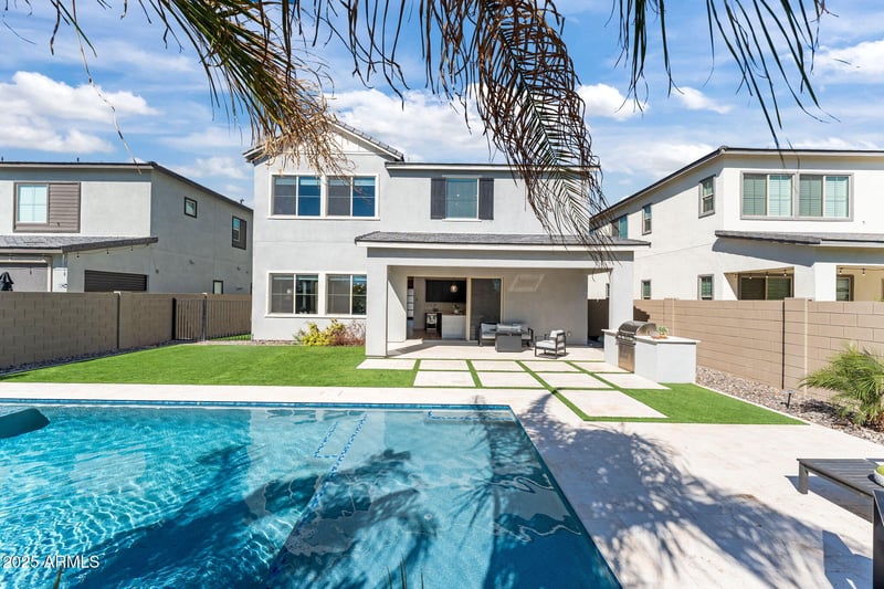 1411 Carob Dr, Gilbert, AZ 85298