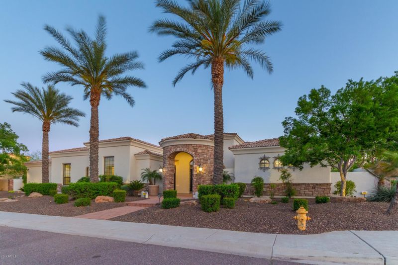 1411 E Beverly Ln, Phoenix, AZ 85022