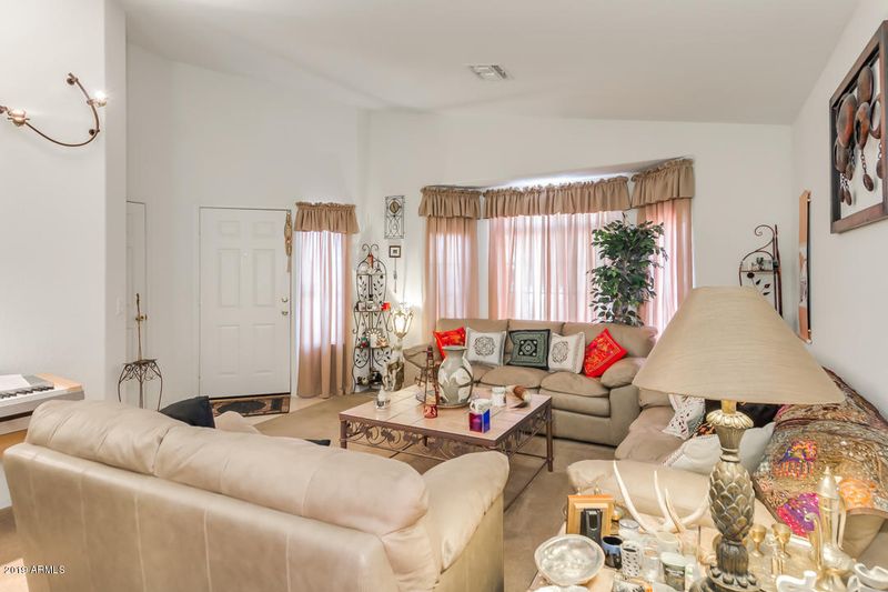 1411 E Hidalgo Ave, Phoenix, AZ 85040