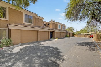1411 Orangewood Ave #205, Phoenix, AZ 85020