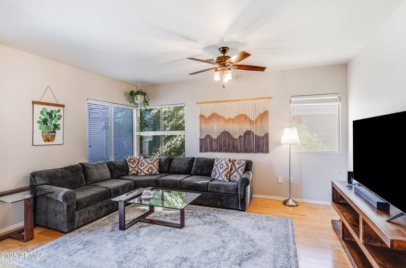 1411 Orangewood Ave #239, Phoenix, AZ 85020