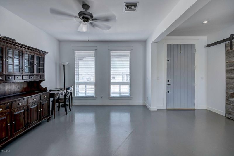 1411 E Red Range Way, Phoenix, AZ 85085