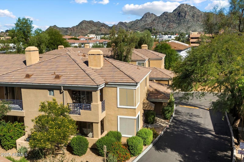 1411 Orangewood Ave #238, Phoenix, AZ 85020