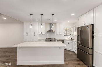 1411 Rosemonte Dr, Phoenix, AZ 85024