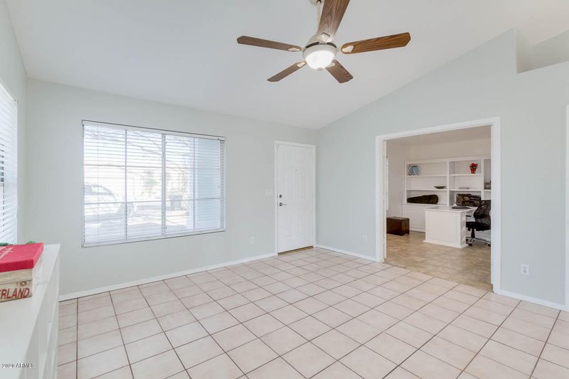 1411 W Bluefield Ave, Phoenix, AZ 85023
