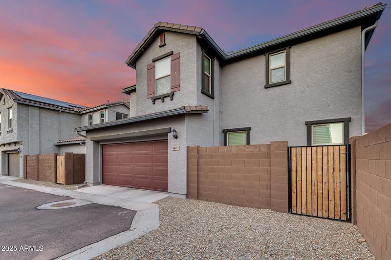 14111 Bronco Trl, Surprise, AZ 85387
