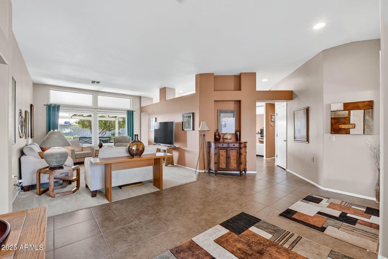 14111 Circle Ridge Dr, Sun City West, AZ 85375