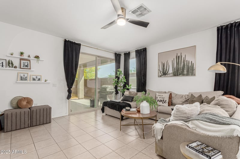 14114 Surrey Dr, Surprise, AZ 85379