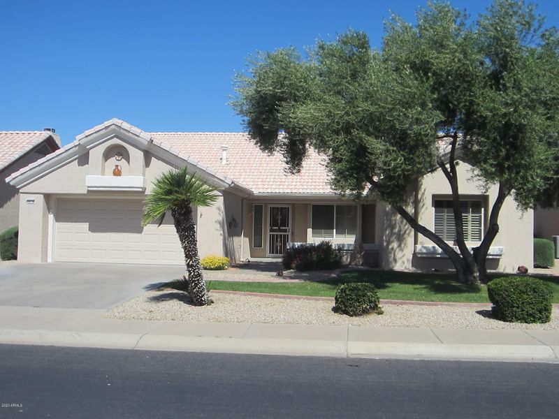 14114 W Sky Hawk Dr, Sun City West, AZ 85375