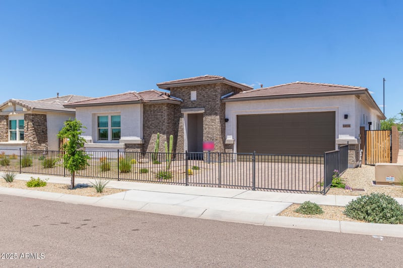 14116 Honeysuckle Dr, Surprise, AZ 85387