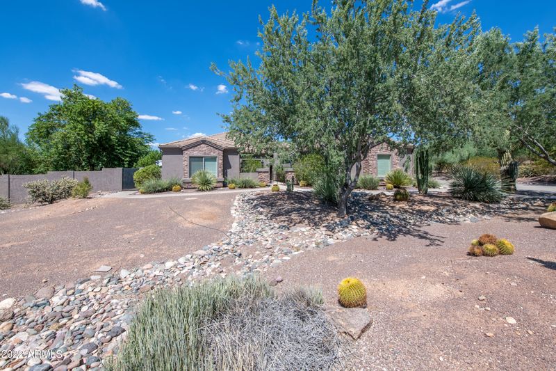 1412 E Chickasaw Ct, Phoenix, AZ 85086