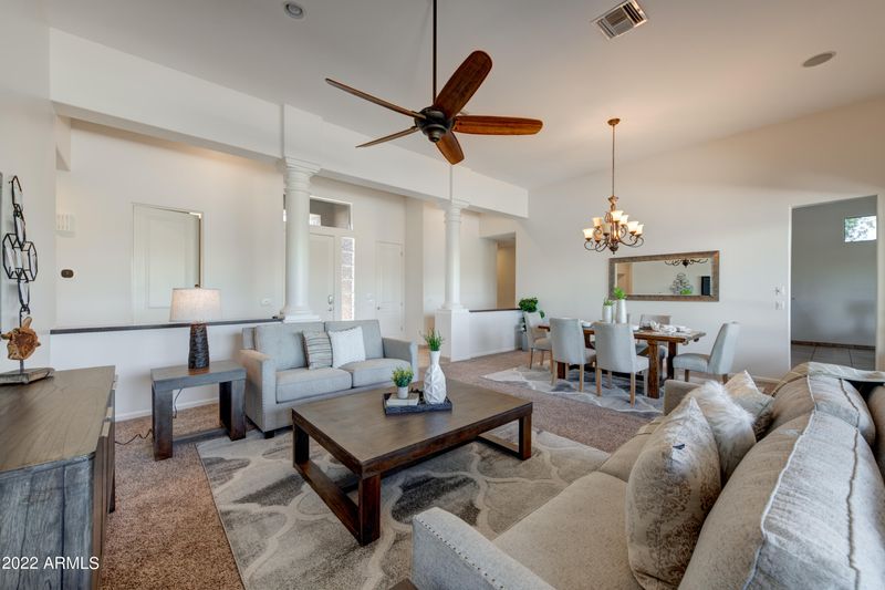 1412 E Chickasaw Ct, Phoenix, AZ 85086