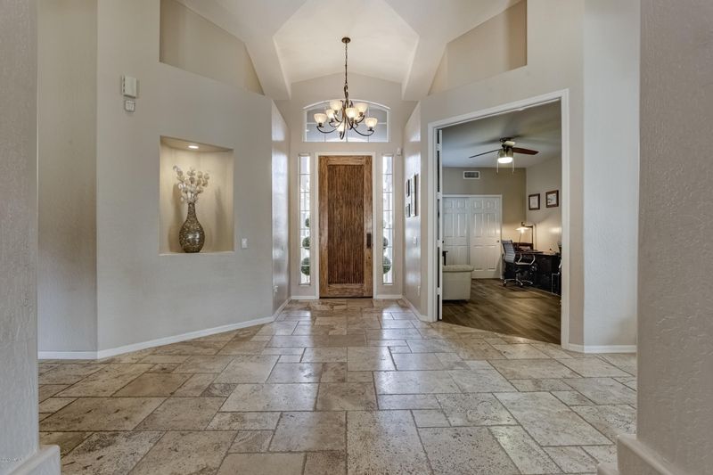 1412 E Desert Broom Way, Phoenix, AZ 85048
