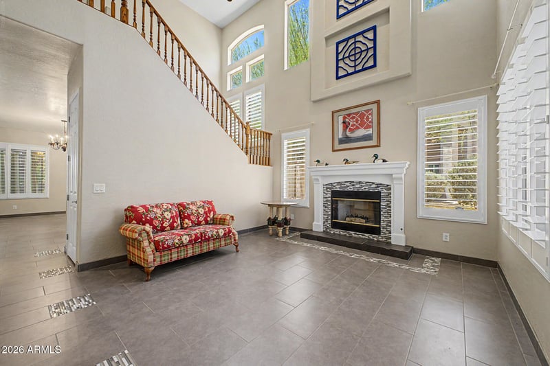 1412 N Vincent Cir, Mesa, AZ 85207