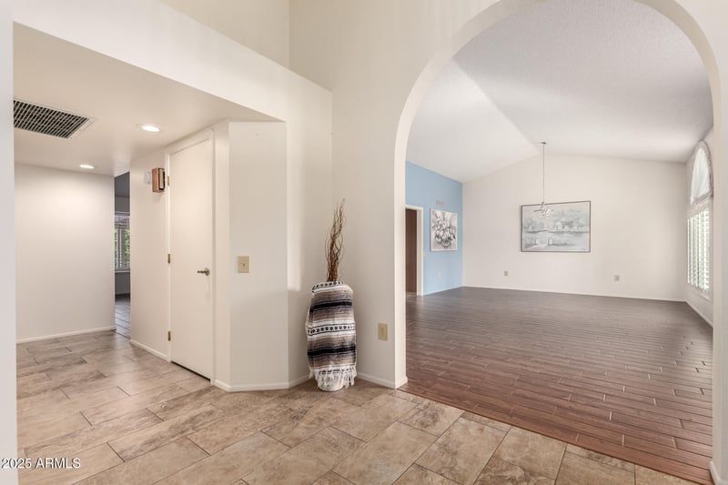 14121 Casa Linda Dr, Sun City West, AZ 85375