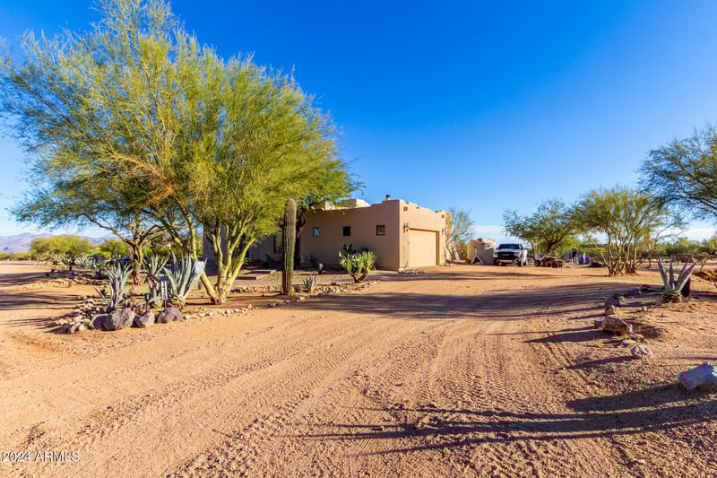 14129 Barbie Ln, Scottsdale, AZ 85262