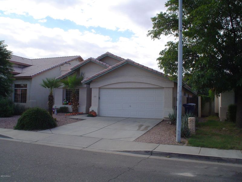 1413 E Constitution Dr, Chandler, AZ 85225