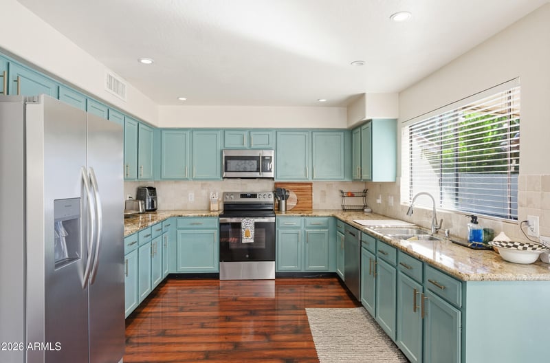 1413 Vaughn Ave, Gilbert, AZ 85234