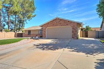 1413 Norwalk Cir, Mesa, AZ 85206