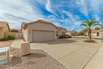 1413 Peach Tree Dr, Chandler, AZ 85249