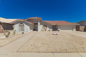 14130 Pennystone Dr, Sun City West, AZ 85375