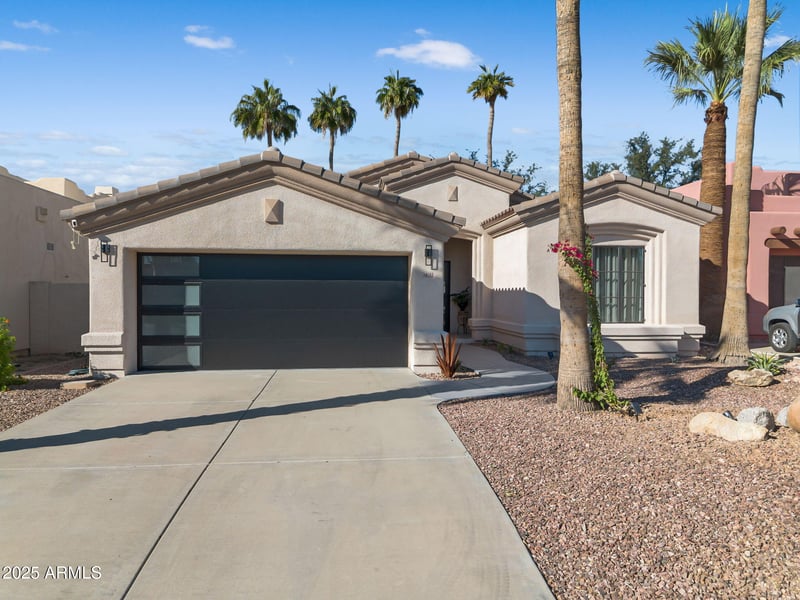 14132 Bent Tree Cir, Litchfield Park, AZ 85340