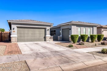 14132 Gray Fox Trl, Surprise, AZ 85387